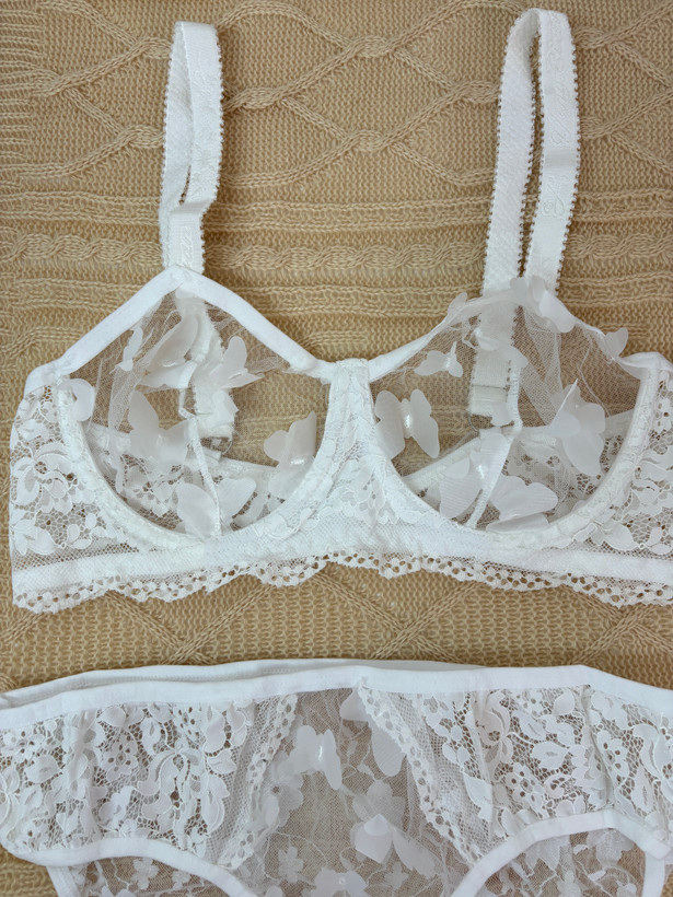 ست شورت و سوتین تور