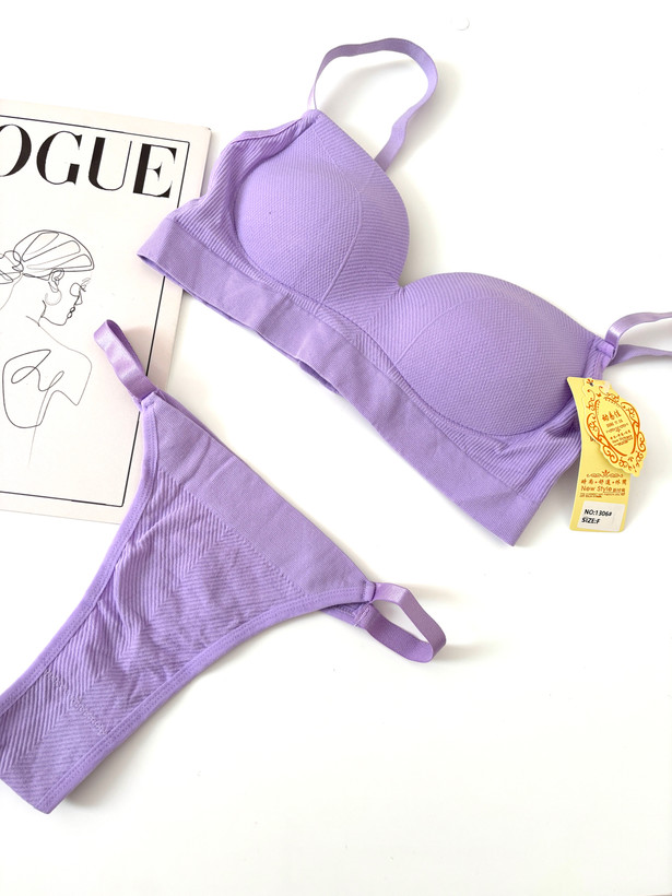 نیمتنه بنفش